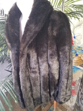 Load image into Gallery viewer, AMERICAN SIGNATURE VINTAGE FAUX FUR
