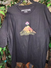 Load image into Gallery viewer, TSHIRT PINK + DOLPHIN PINK VOLCANO
