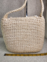 Load image into Gallery viewer, PURSE VINTAGE PEARL BASKETWEAVE
