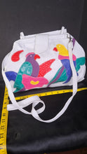 Load image into Gallery viewer, PURSE PACIFIC CONNECTIONS COLORBLOCK BIRDS
