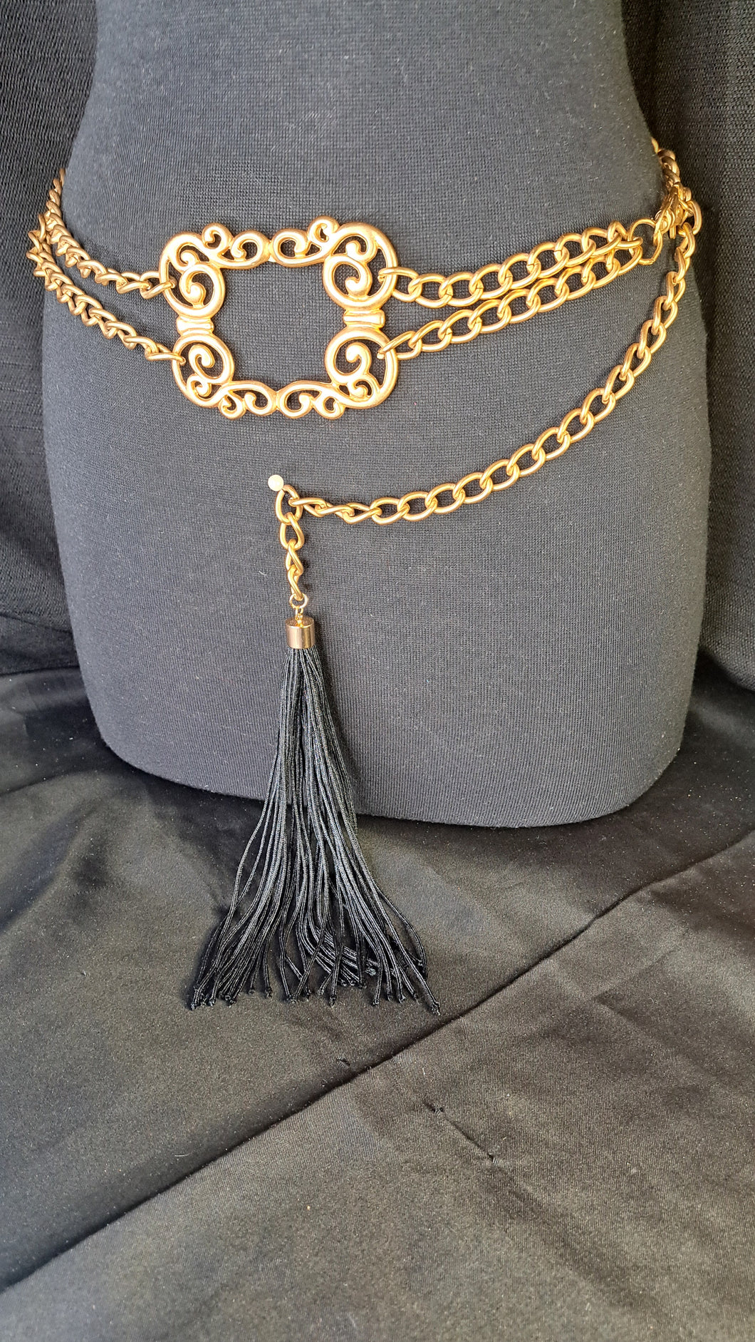 BELT GOLD CHAIN & FRINGE