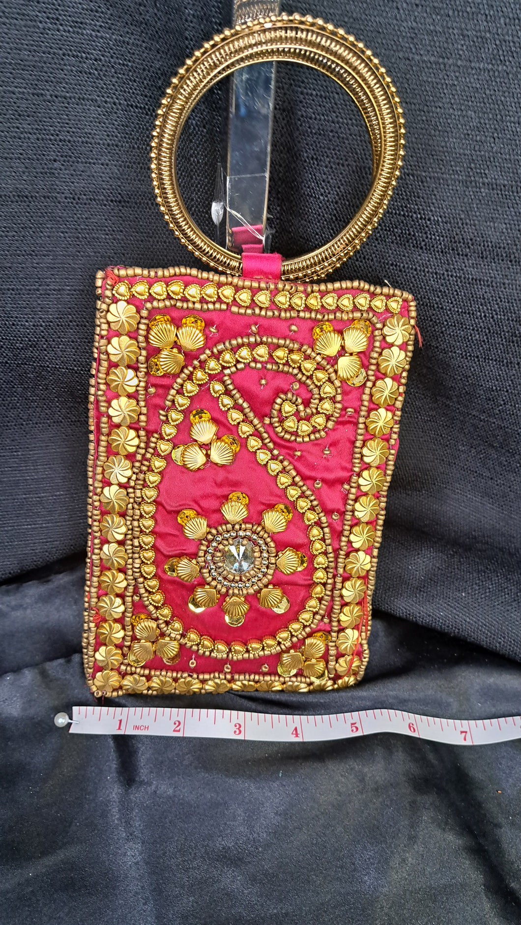 HERITAGE RED PURSE