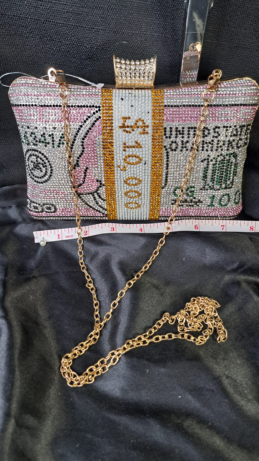 10,000 PINK PURSE